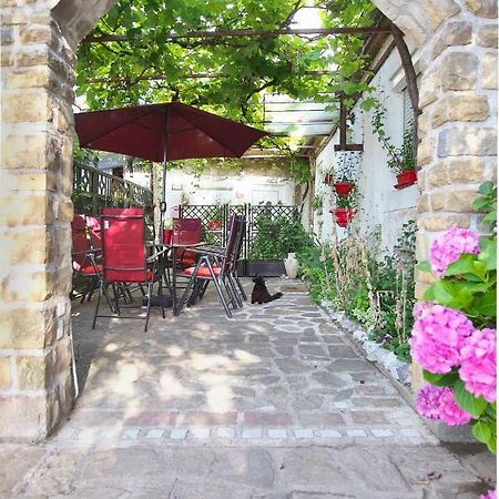 Cozy Istrian House Casa de hóspedes Izola Exterior foto